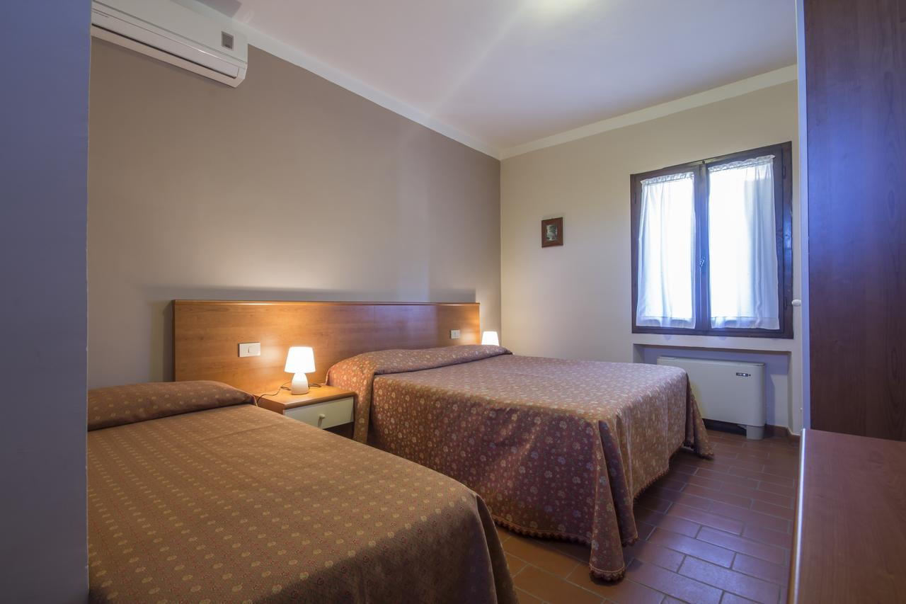 Antico Casale Le Fossate Hotel Giove Eksteriør billede